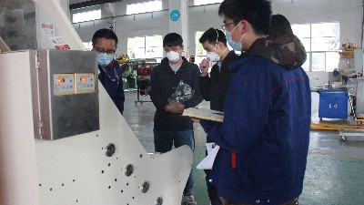 疫情后安捷倫首批客戶到訪，自動滾膠機非標合作已至定案階段