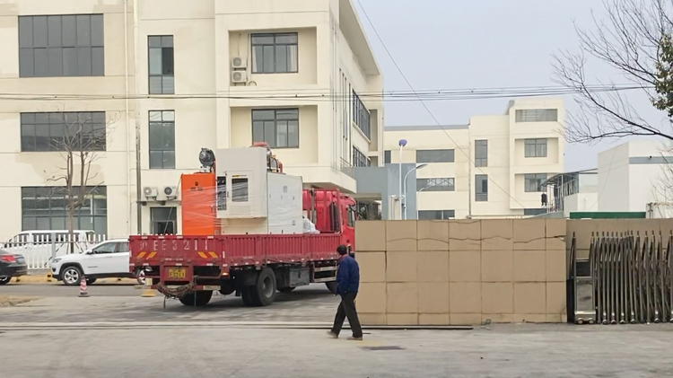 自動噴膠機
