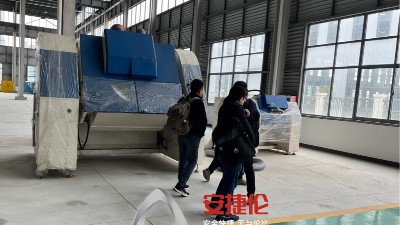 國內知名拉鏈企業到訪安捷倫考察滾噴機設備